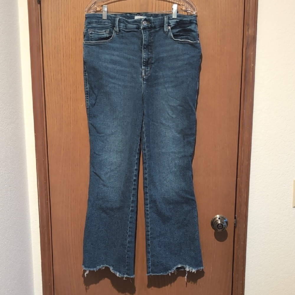 Good American Straight Leg Blue Jeans